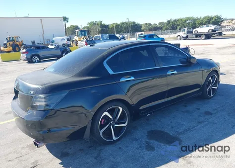 2010 Honda Accord 3.5 Ex-L from USA, damaged, VIN 1HGCP3F85AA018627